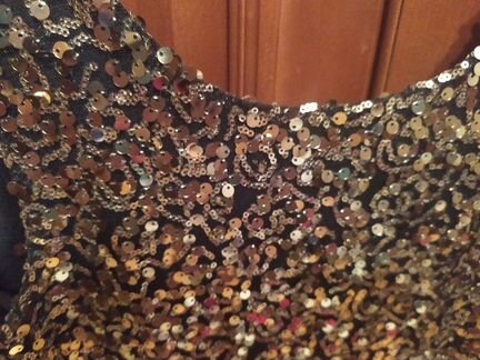 Платье вечернее с пайетками