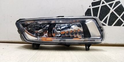 Противотуманная фара (Птф) правая Volkswagen Polo
