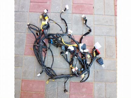 Проводка торпедо Hyundai Solaris 911004L063
