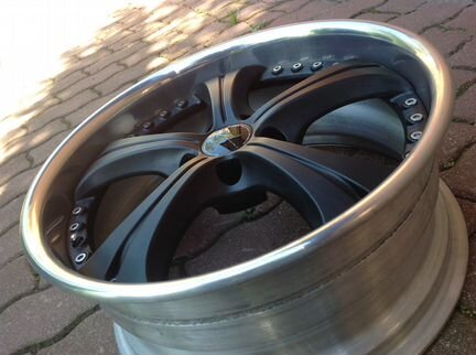 Сложный ремонт и реставрация автомобильных дисков