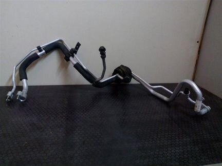 Трубка кондиционера Ленд Ровер Фрилендер 2