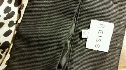 Стильная Юбка марки Reiss, новая