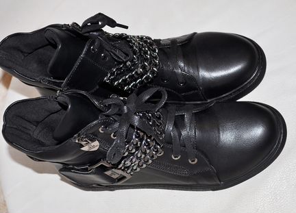 Ботинки сапоги полуботинки 38,5-39,5