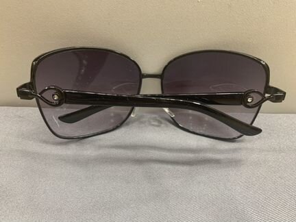 Новые женские солнцезащитные очки