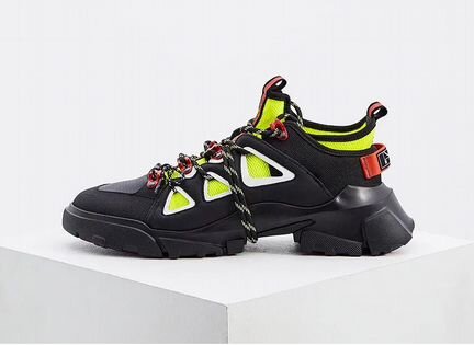 Кроссовки Alexander McQueen 44 RUS (45 EUR)