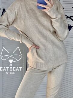 Костюм женский вязаный новое