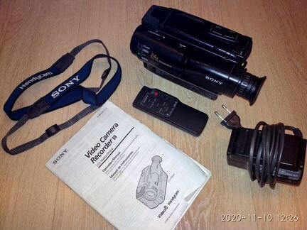 Видеокамера Sony Handycam Video 8 на запчасти