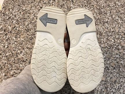 Сандалии р. 26