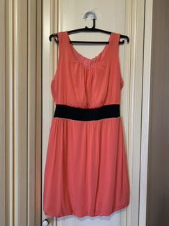 Коралловое платье