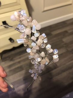 Ободок из камней