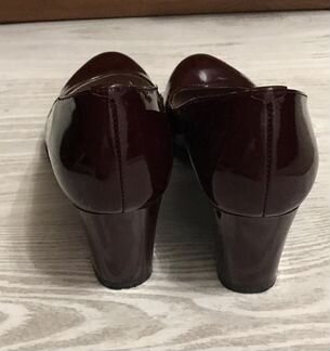 Туфли лаковые