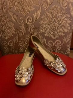 Продам новые кожаные Итальянские туфли 39 р