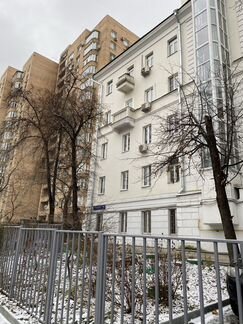 1-к квартира, 37.7 м², 3/5 эт.