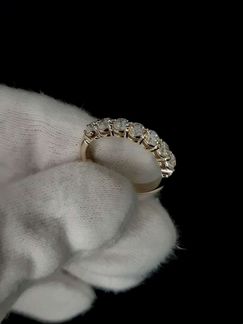 Обручальное кольцо с бриллиантами и сертификатом