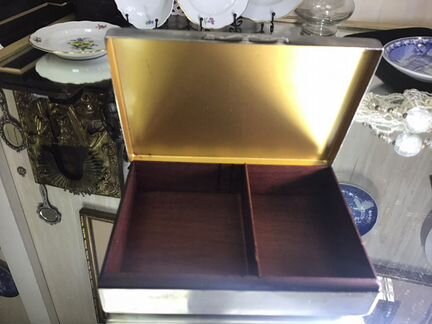 Шкатулка бокс антикварная посеребрение