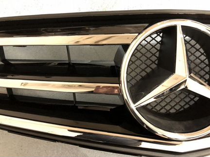 Решетка радиатора Мерседес 204 Авангард w204 амг