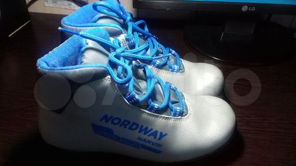 Детские лыжные ботинки, р.34