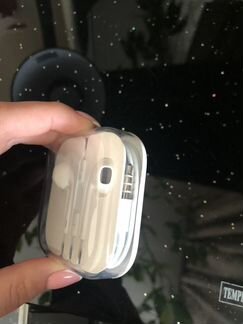 Наушники apple