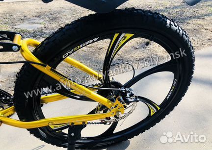 Велосипед на литых дисках