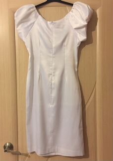 Платье белое