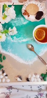 Кроватный столик