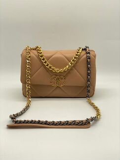 Сумка Chanel Flap 19 Шанель