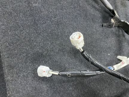 Проводка заднего суппорта Lexus UX