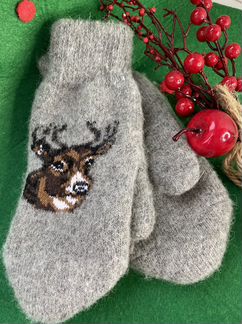 Варежки шерстяные с принтом