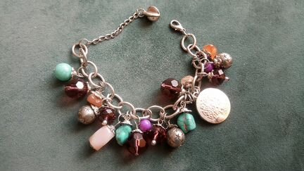 Браслеты и кулон 