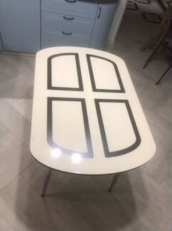 Стол обеденный стеклянный