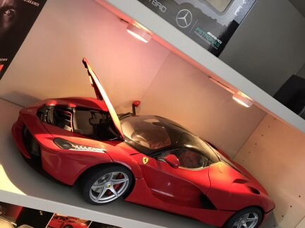 Сборная модель laferrari
