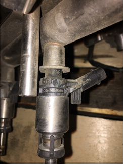 Форсунка топливная 06H906036G для ауди А4 А5 ку5