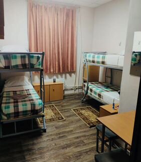 Комната 10 м² в > 9-к, 1/2 эт.