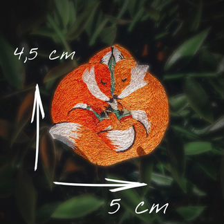 Брошь ручной работы Лисицы