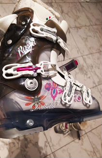 Горнолыжные ботинки женские