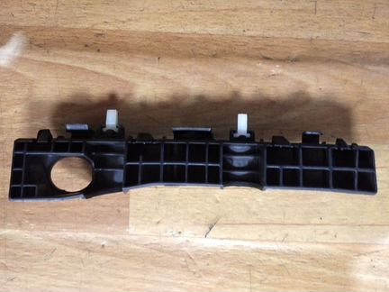 Кронштейн бампера левый Киа Оптима 2015 2020