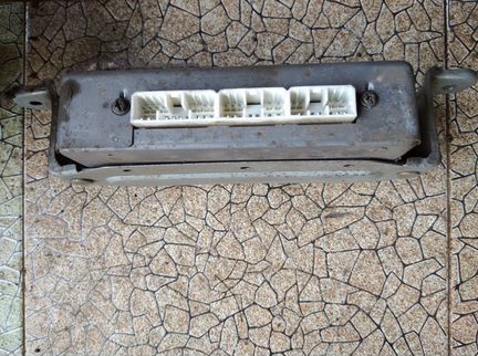 Блок ABS Mitsubishi Pajero/Montero MB 863941