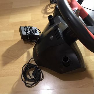 Игровой руль logitech