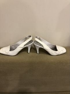 Туфли женские Carnaby кожаные лаковые с открытым з