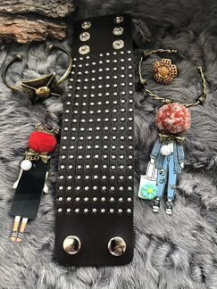 Продаю браслет