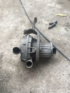 Насос продувки катализатора Audi A4 b6 a6 c6 A8 d3