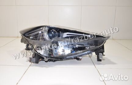 Фара правая Mazda CX-5 KF 2017+ LED